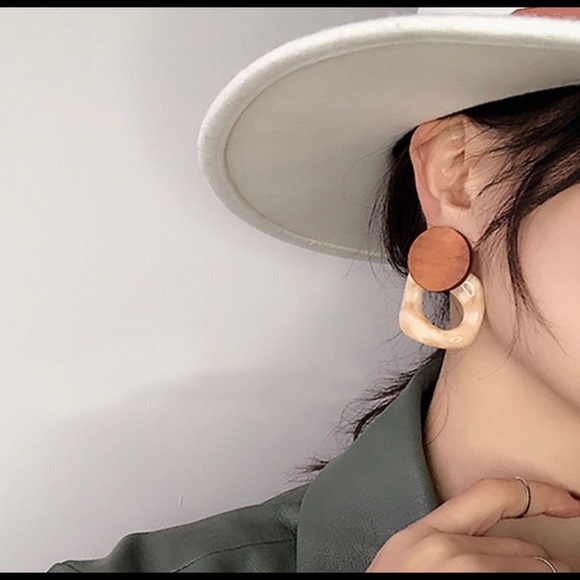 NEW Wood and Acrylic Earrings - Picture 3 of 4